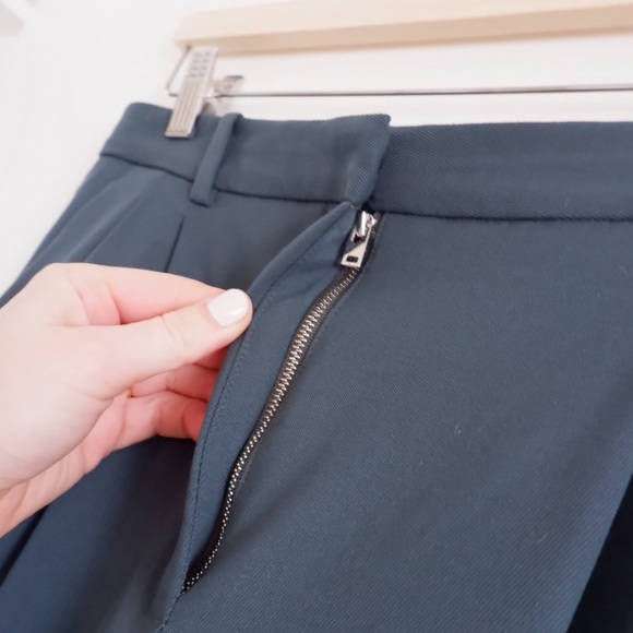 SOLD- BABATON VOGUE WOOL PANTS - Picture 6 of 10